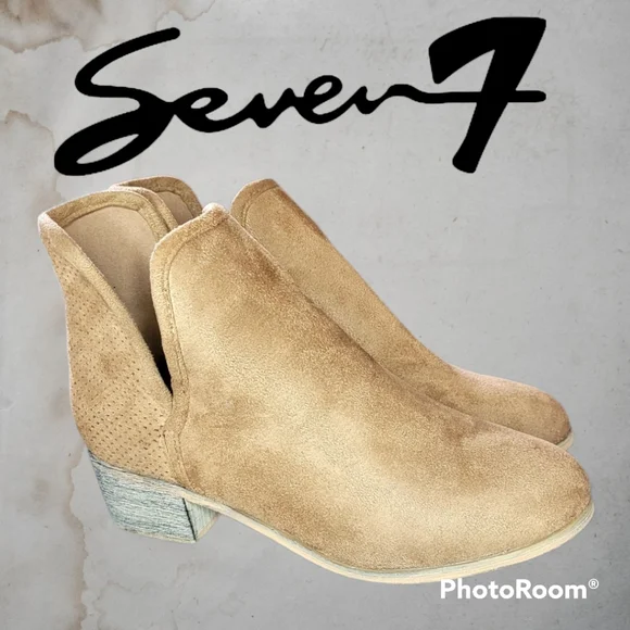 NWOT Seven7 Soho Ankle boots Sz 6 - Picture 1 of 9